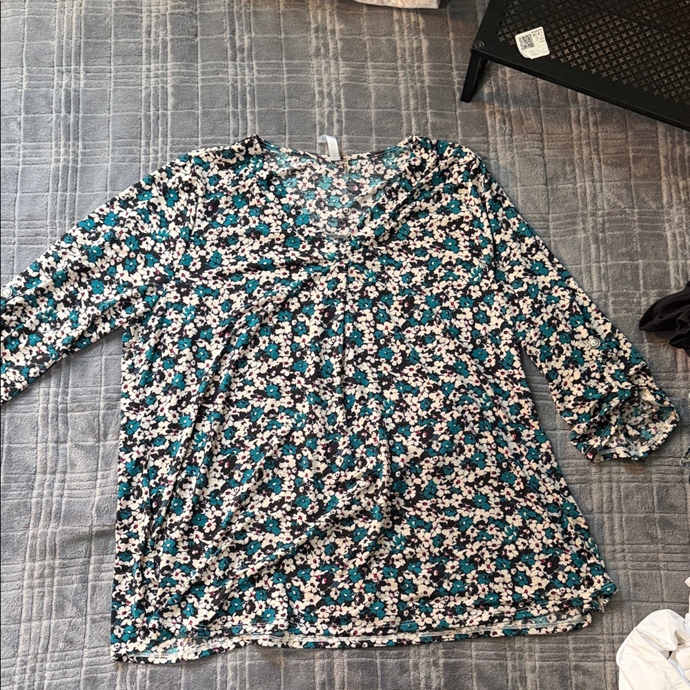 Dear Scarlet top